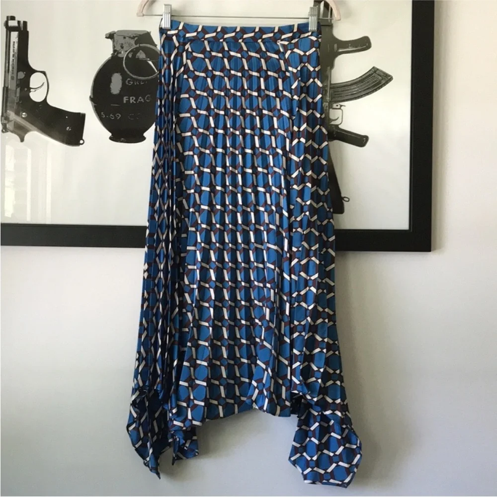 Zara Asymmetrical Skirt in Blue and White - Picture 1 of 4